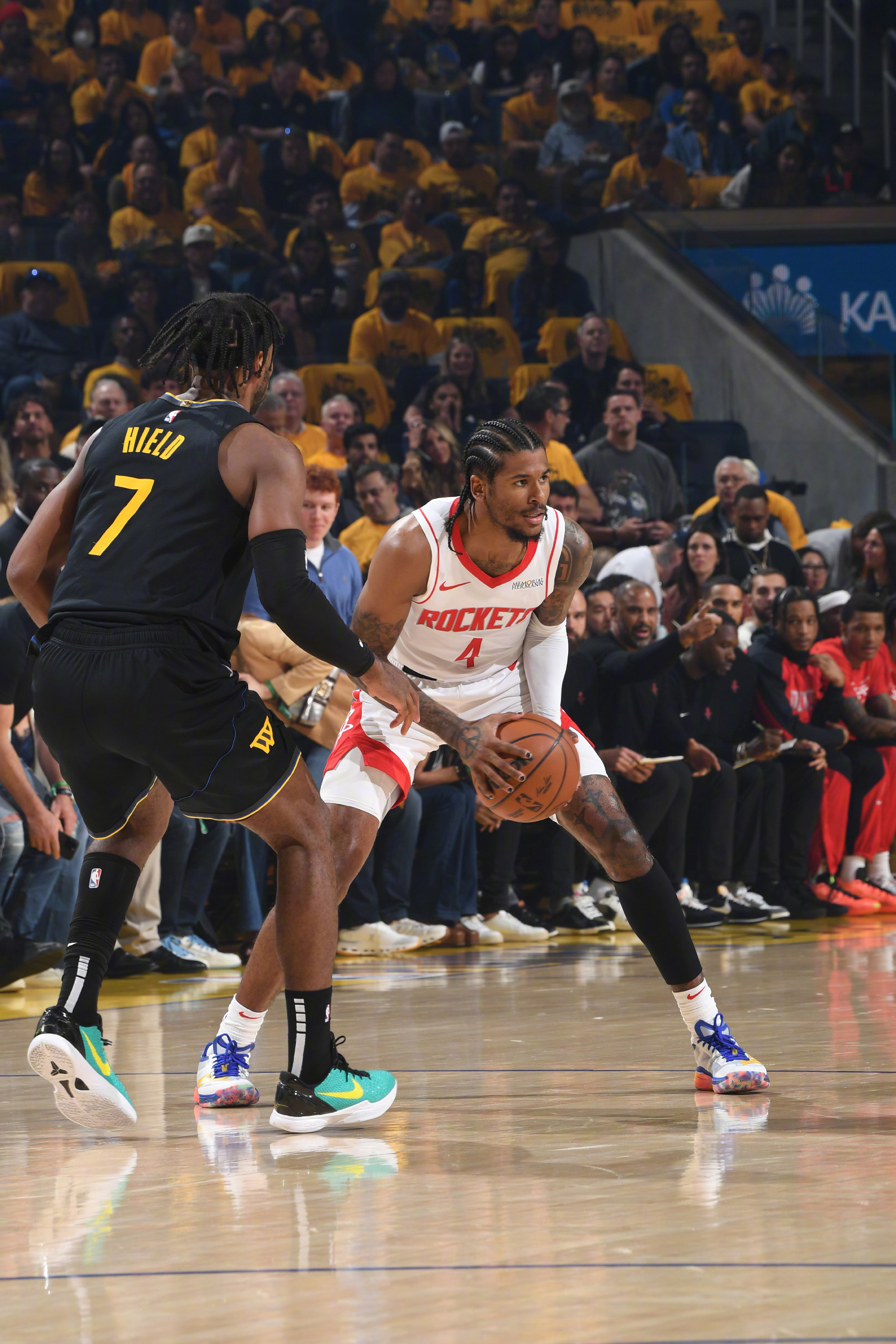 关于冲刺阶段NBA常规赛焦点战，新奥尔良鹈鹕遗憾出局，更衣室稳定，更衣室氛围转暖的信息