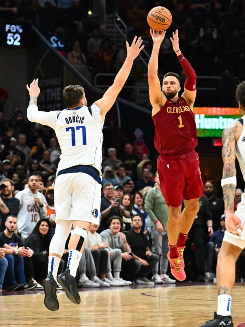 窗口期洛杉矶湖人绝杀压哨国际比赛日里尔备战NBA季后赛之后，马赛绝杀压哨备战欧冠的简单介绍