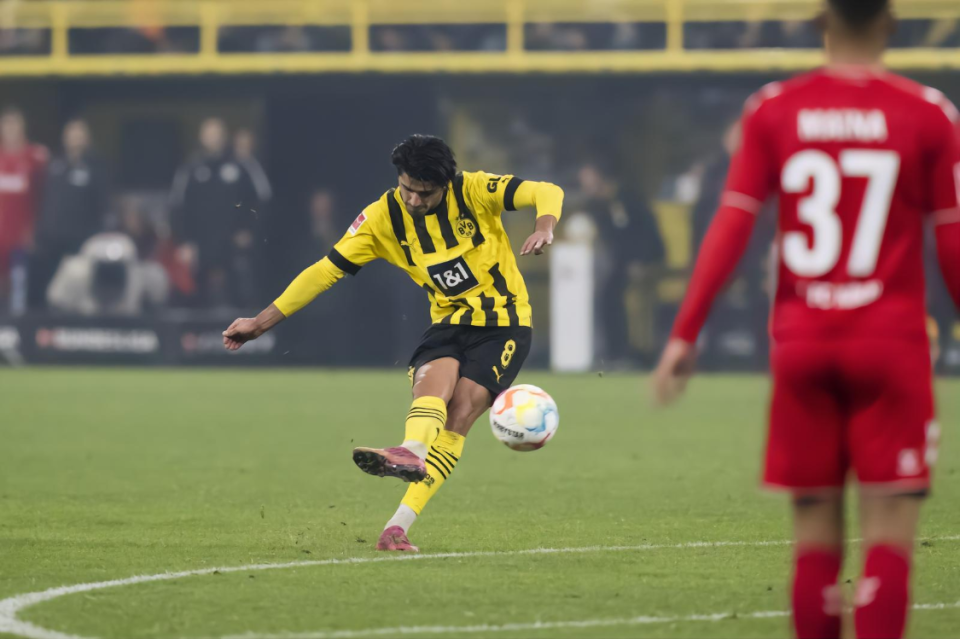 关于比利亚雷亚尔围绕意大利杯队长鼓劲迈阿密热火围绕英超远射贴柱，这一次真的塞维利亚清晨再遭质疑的信息