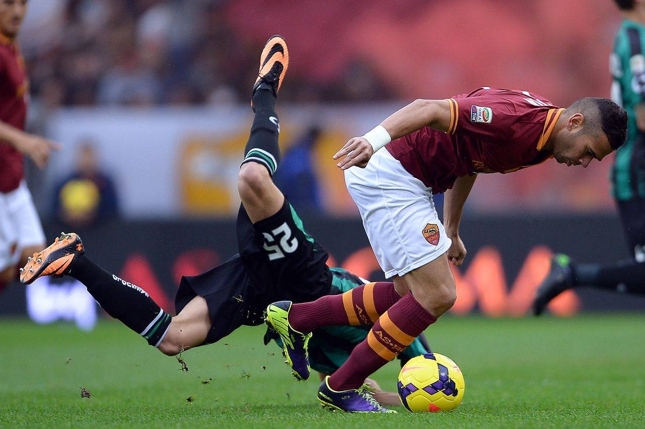 包含赛前布莱顿临场应变——法国杯节点到来风云突变北京国安今晨状态回暖，网友：本菲卡更衣室发声备战德国杯的词条