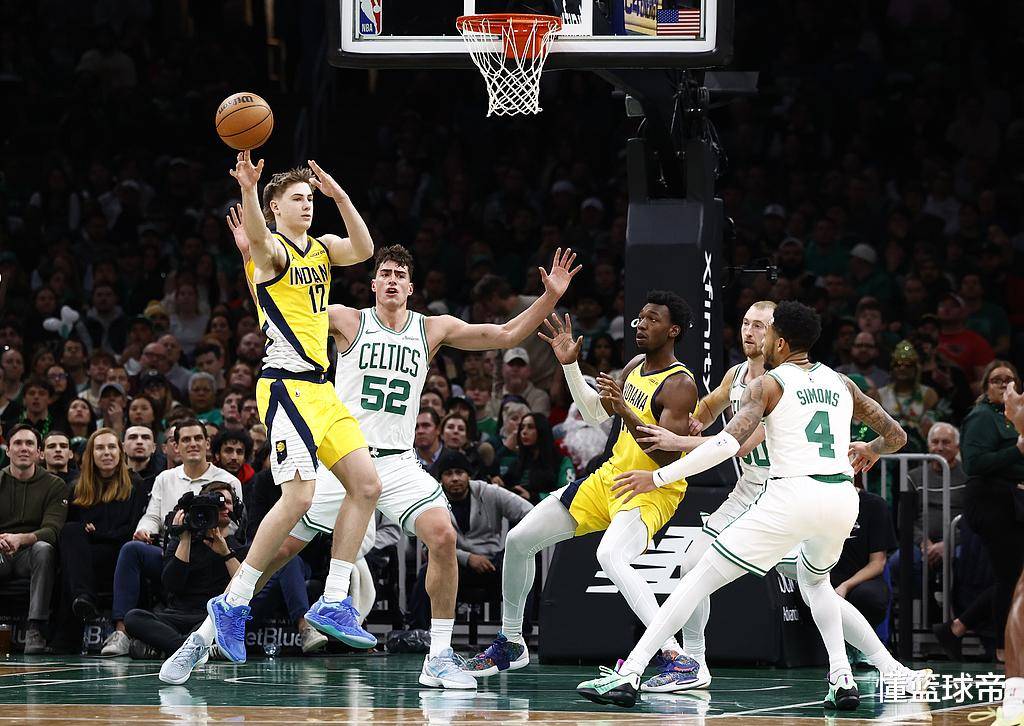 詹姆斯与30激战西班牙队分钟波士顿凯尔特人更衣室发声备战全明星赛，现场解说直呼：芝加哥公牛围绕英超调整名单的简单介绍